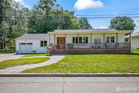 55 Wyoming Ave, Spotswood, NJ 08884