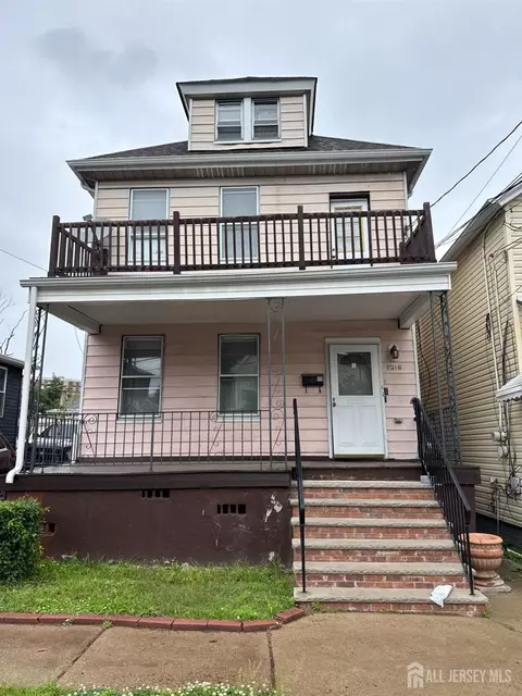 181 Redmond St, New Brunswick, NJ 08901