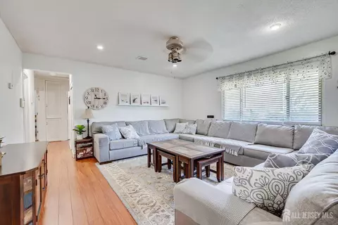 Other - 15 Markham Rd, Edison, NJ 08817 photo 2 of 6