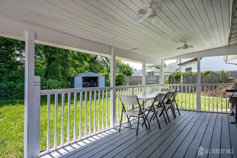 Exterior - 15 Markham Rd, Edison, NJ 08817 photo 4 of 5