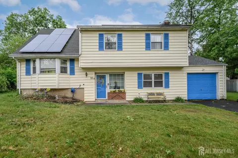 95 Balch Ave, Piscataway, NJ 08854