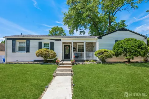 141 Grant Ave, Fords, NJ 08863