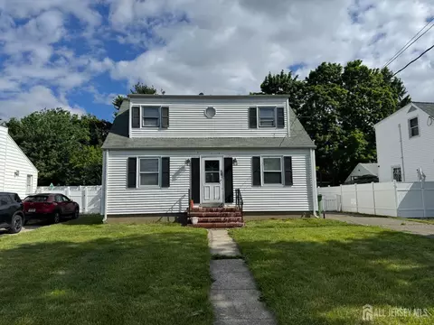 31 31 Pacifict St, Edison, NJ 08817