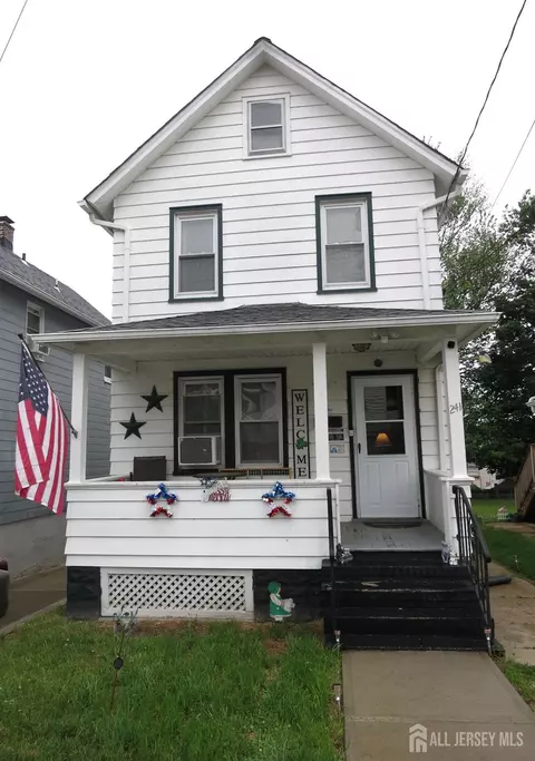 241 Walnut St, South Amboy, NJ 08879