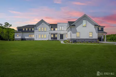 2130 Shadow Ln, Wall, NJ 07719