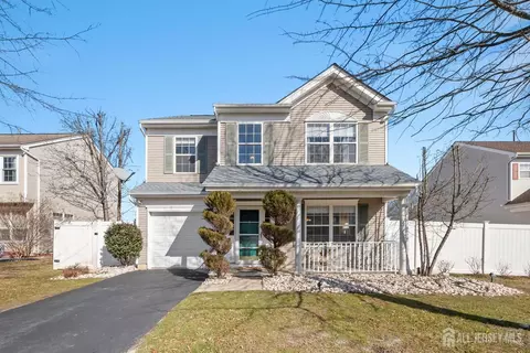 45 Devon Dr, East Brunswick, NJ 08816
