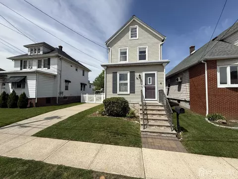 36 Raritan Ave, South River, NJ 08882