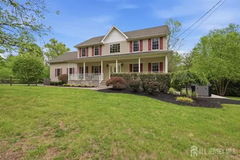 3 Lincoln Ave, Princeton, NJ 08540