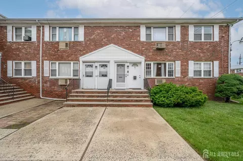 55 Gramercy Gdns # -B, Middlesex, NJ 08846