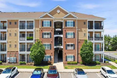 648 Strassle Way, South Plainfield, NJ 07080