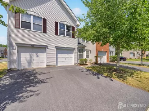 58 Windsong Cir, East Brunswick, NJ 08816