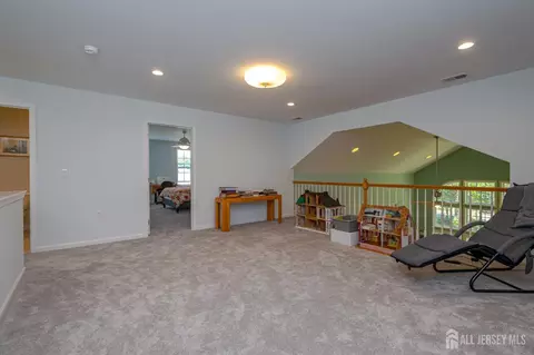 Entry Way - 9 Monarch Rd, Monroe, NJ 08831 photo 3 of 3