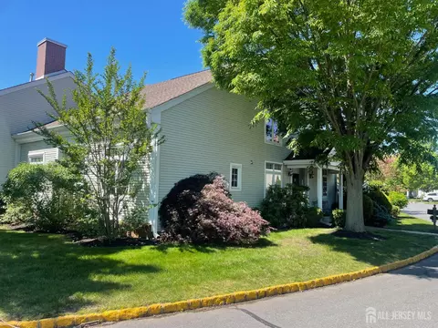 21 Rutland Ln #C, Monroe, NJ 08831