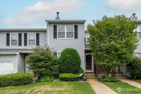 97 Brookview Cir, Jamesburg, NJ 08831