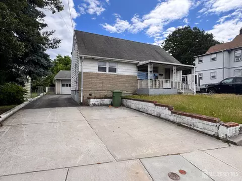 554 Ridgeway Ave, South Amboy, NJ 08879
