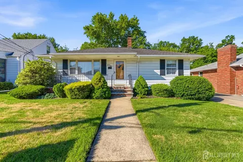 35 Lee Ave, South Amboy, NJ 08879