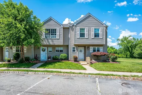 732 Darlington Dr, Old Bridge, NJ 08857