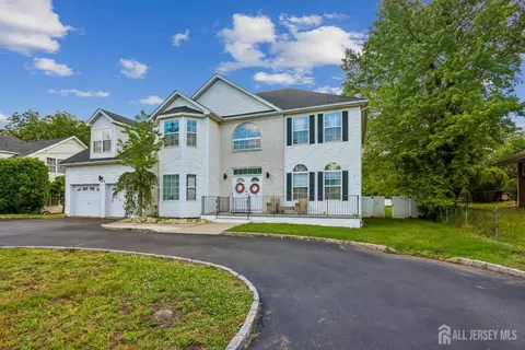 489 Plainfield Rd, Edison, NJ 08820