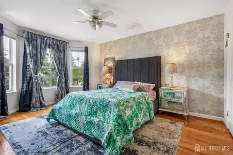 Bedroom - 489 Plainfield Rd, Edison, NJ 08820 photo 5 of 10
