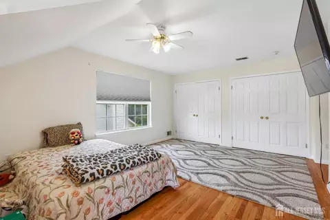 Other - 489 Plainfield Rd, Edison, NJ 08820 photo 3 of 7