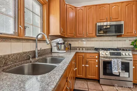 Kitchen - 489 Plainfield Rd, Edison, NJ 08820 photo 3 of 3