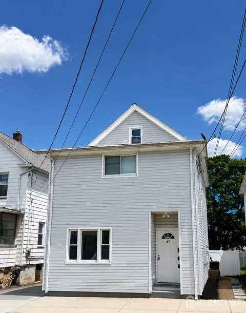 23 East St, South River, NJ 08882