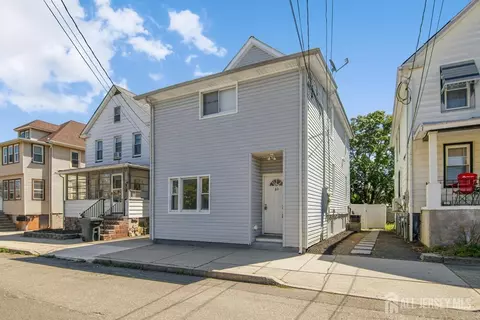 23 East St, South River, NJ 08882