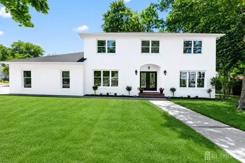 975 Inman Ave, Edison, NJ 08820