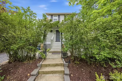 200 S 7th Ave S, Highland Park, NJ 08904