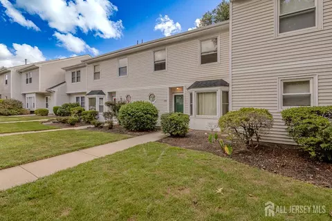 139 Baron Ln, East Brunswick, NJ 08816