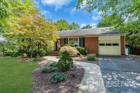 1430 Kearney Dr, North Brunswick, NJ 08902