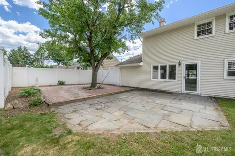 Exterior - 31 Starlit Dr, Middlesex, NJ 08846 photo 3 of 7