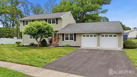 1306 Tooz Pl, South Plainfield, NJ 07080