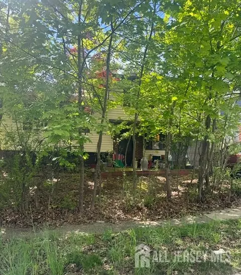 232 Volkert St, Highland Park, NJ 08904