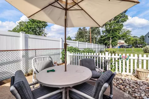 Exterior - 13 Meade St, Sewaren, NJ 07077 photo 5 of 10