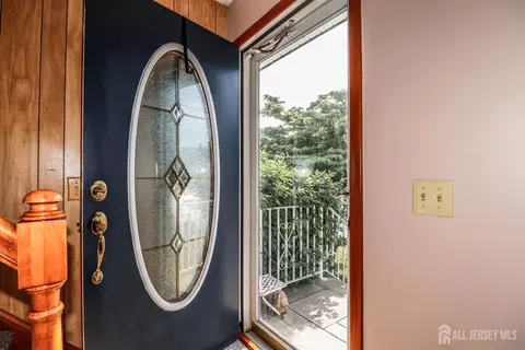 Entry Way - 13 Meade St, Sewaren, NJ 07077 photo 1 of 2