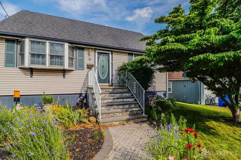 Exterior - 13 Meade St, Sewaren, NJ 07077 photo 3 of 10