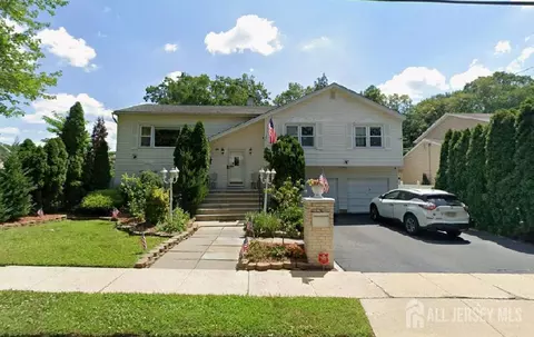 48 Hill St, Milltown, NJ 08850