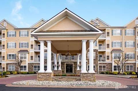 540 Cranbury Rd #115, East Brunswick, NJ 08816