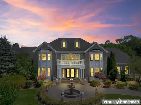 5 Blue Diamond Hill Ct, East Brunswick, NJ 08816