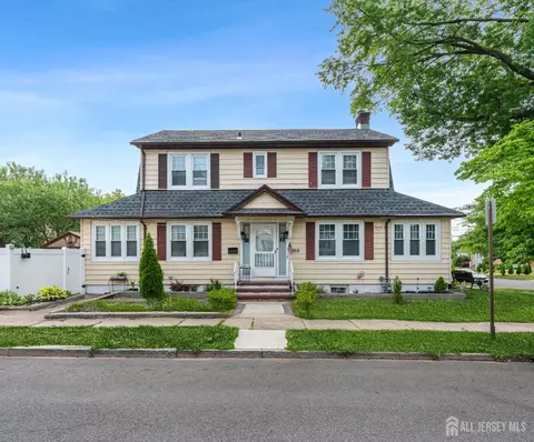 955 Hamilton St, Rahway, NJ 07065