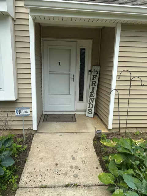 1 Arrowwood Ln #1, South Brunswick, NJ 08852