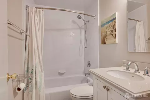 Bath - 30 Walnut St, Edison, NJ 08817 photo 2 of 2