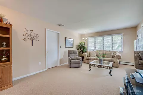Other - 30 Walnut St, Edison, NJ 08817 photo 3 of 8