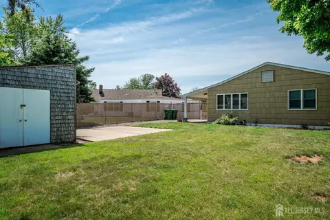 Exterior - 30 Walnut St, Edison, NJ 08817 photo 7 of 8