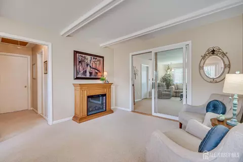 Other - 30 Walnut St, Edison, NJ 08817 photo 2 of 8