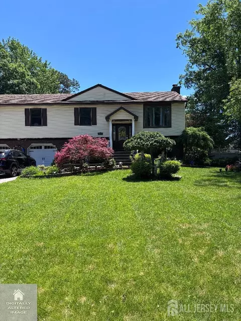 115 Oak St, Old Bridge, NJ 08857
