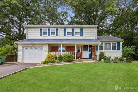 55 Lench Ave, Edison, NJ 08820