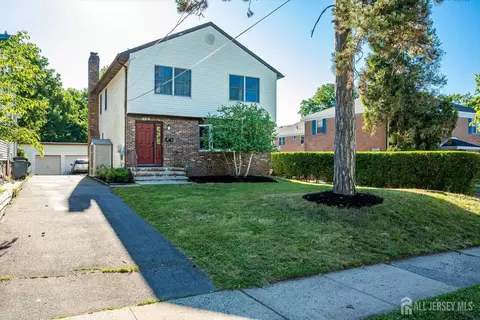 409 S 2nd Ave S, Highland Park, NJ 08904