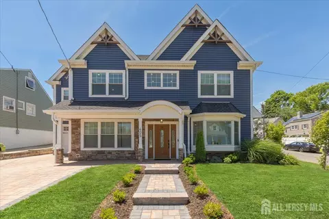 405 Ford Ave, Fords, NJ 08863